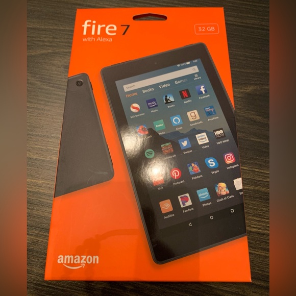Amazon Fire 7 2019 black 32GB w/ case and tempered glass (plus 1 extra) Bundle! - Picture 1 of 13